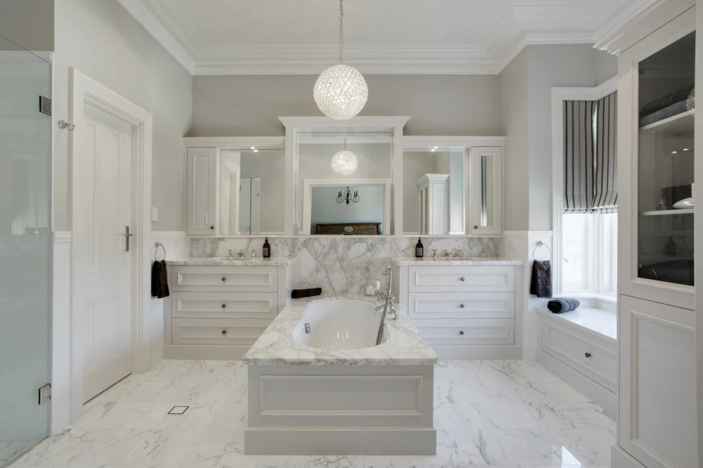 Ванна в классическом стиле