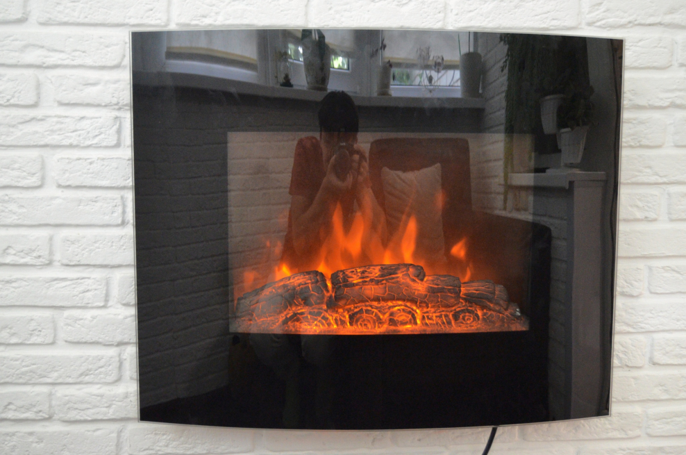 Камин Электролюкс EFP/W -1150 URLS