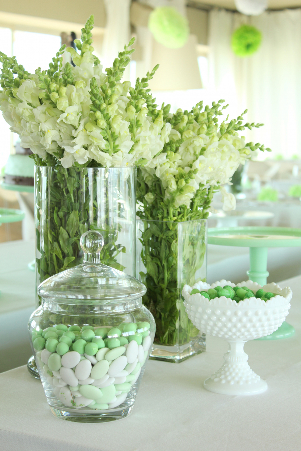 Свадьба в бело зеленых тонах