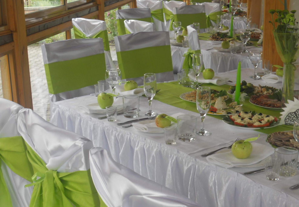 Свадьба в бело зеленых тонах