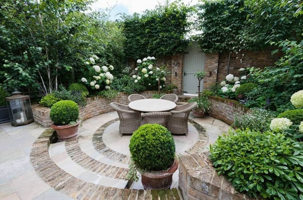 Ландшафт внутреннего дворика