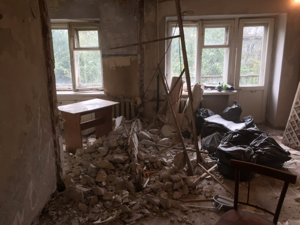 Демонтаж стен хрущевка