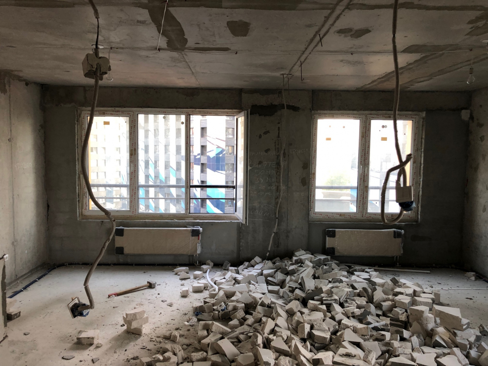 Сносим стену между кухней и комнатой