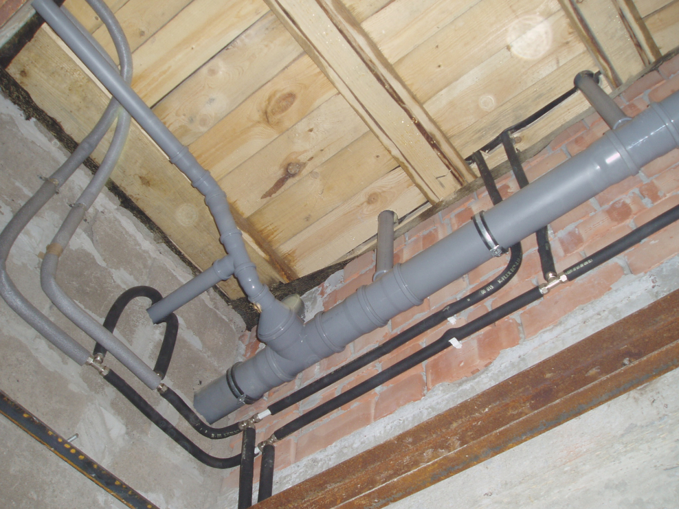 Разводка внутренней канализации в частном