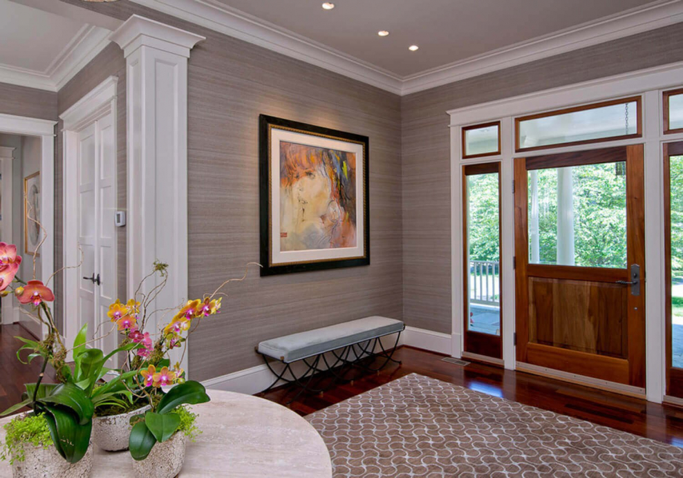 Молдинги и дерево в интерьере