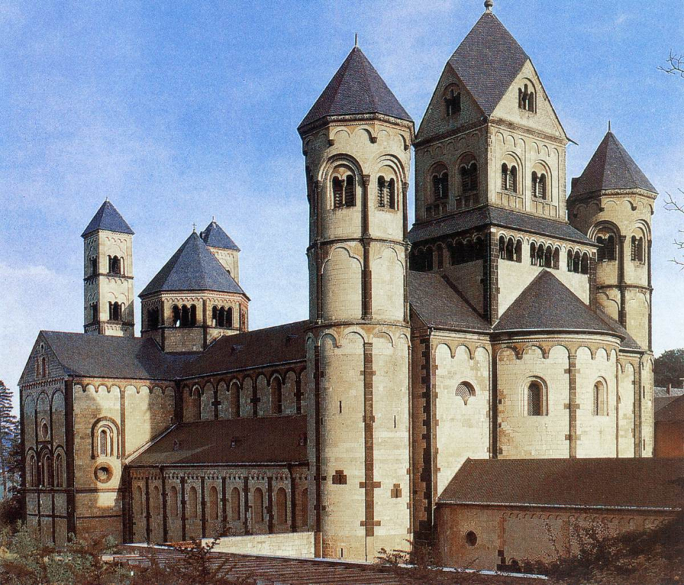 Мариенкирхе Лаахе. Романская базилика. Середина 12 в. Германия