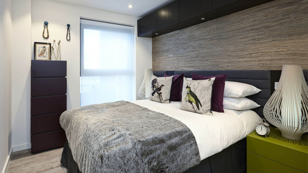 Современная маленькая спальня
