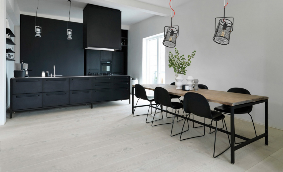 Черная мебель в интерьере