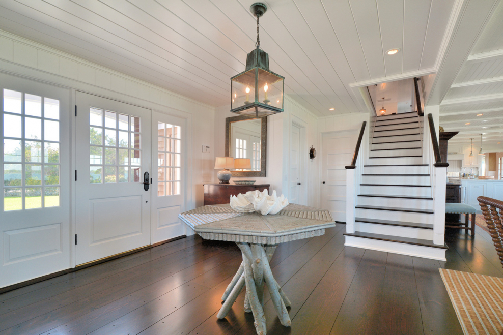 Белая вагонка в интерьере