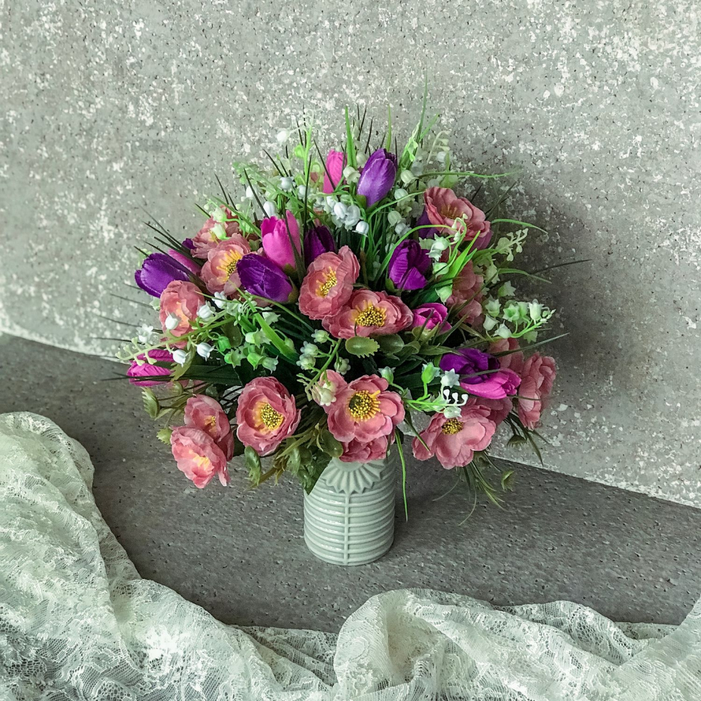 Шикарный букет в интерьере