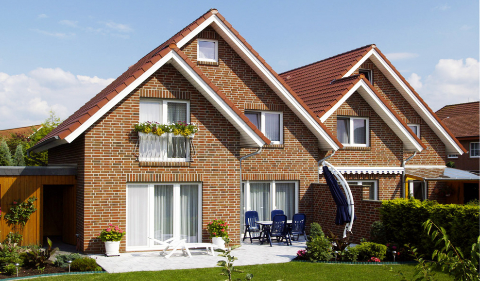 Красивые фасады домов