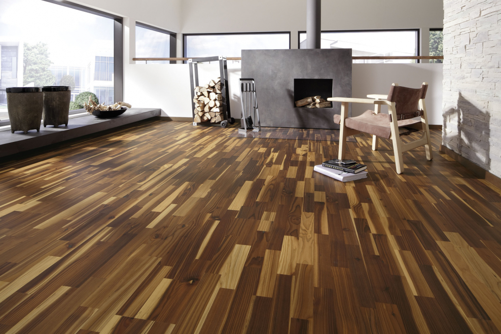 Ламинат пестрый