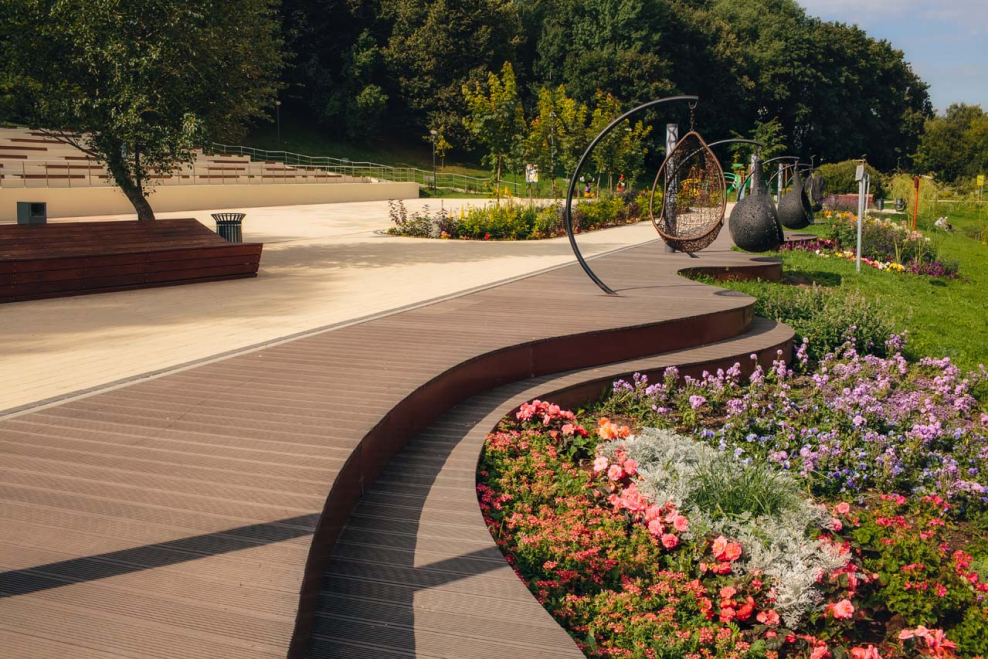 Парк Коломенское декинг дорожка