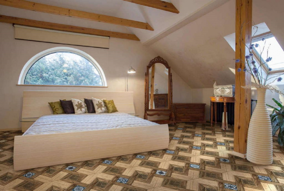 Встроенные шкафы на мансарде