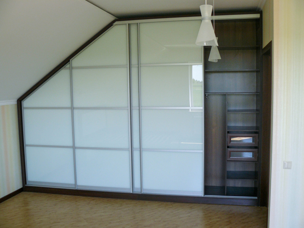 Лестница деревянная лс-215м