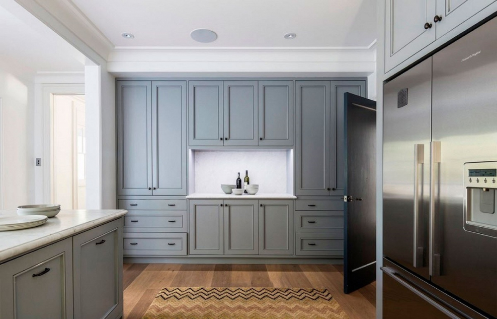 Кухня современная классика