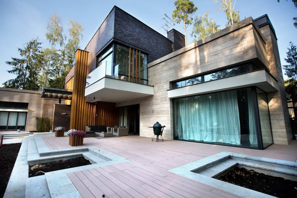 Особняк в стиле брутализм