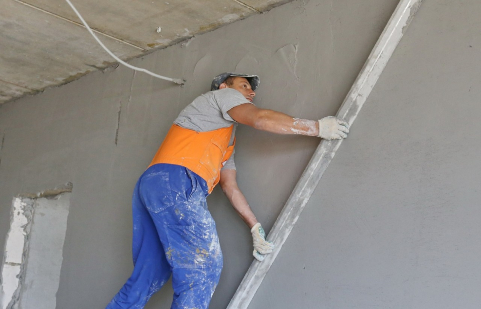 Правило для оштукатуривания стен