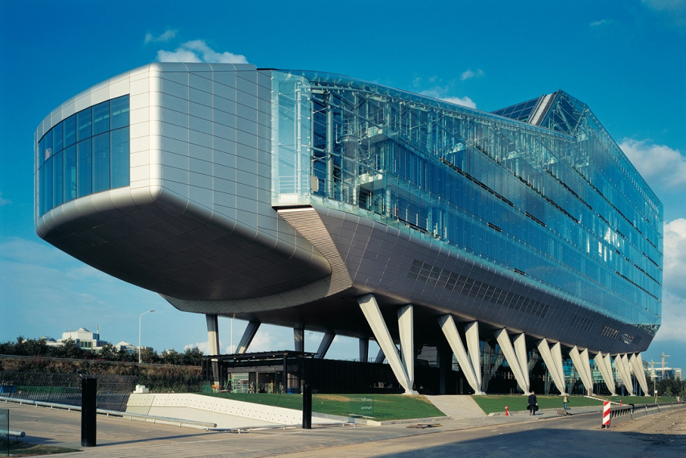 Штаб квартира фирмы ing. Амстердам, Нидерланды