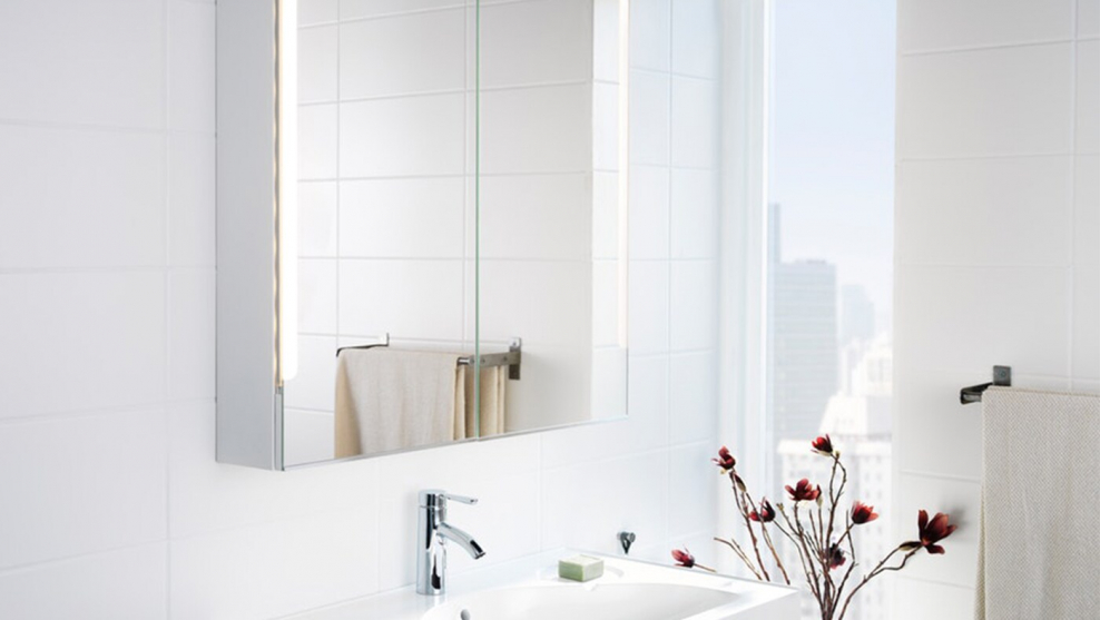 Шкаф в интерьере