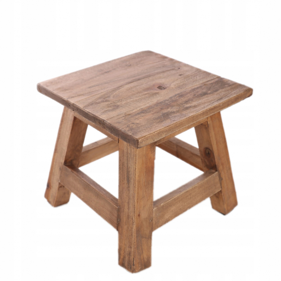 Квадратные стульчики