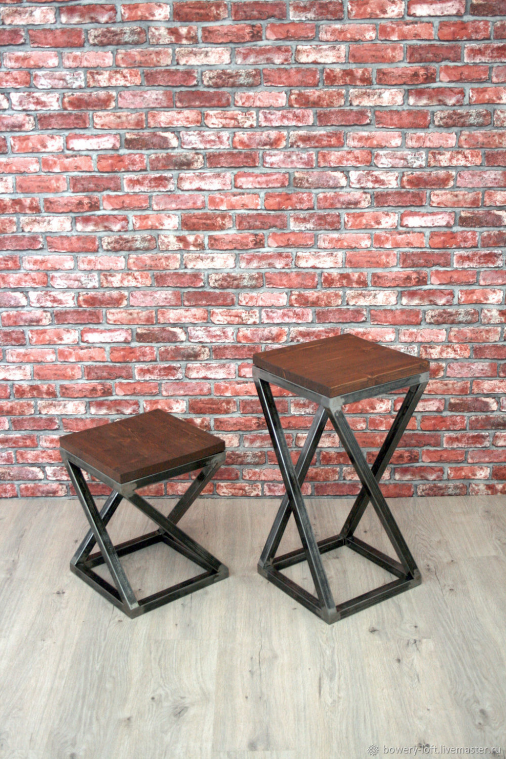 Ручная мебель из дерева