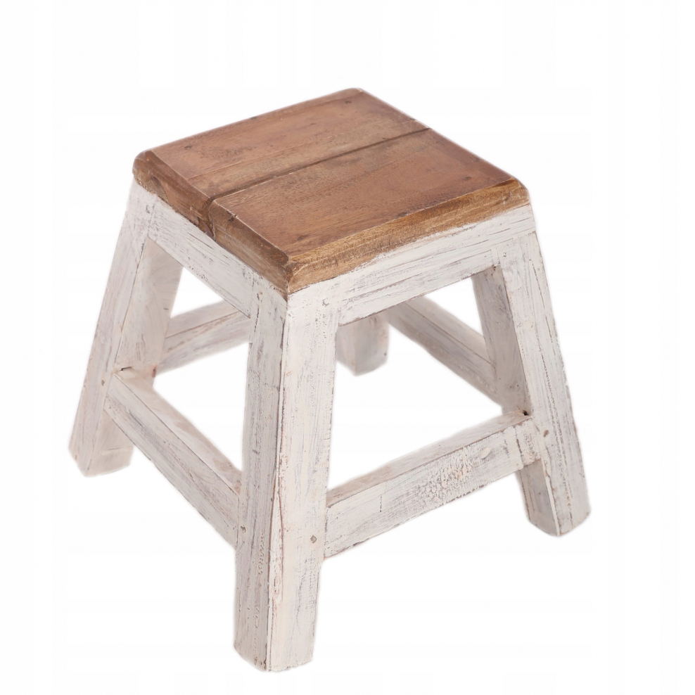 Табуретки в стиле рустик