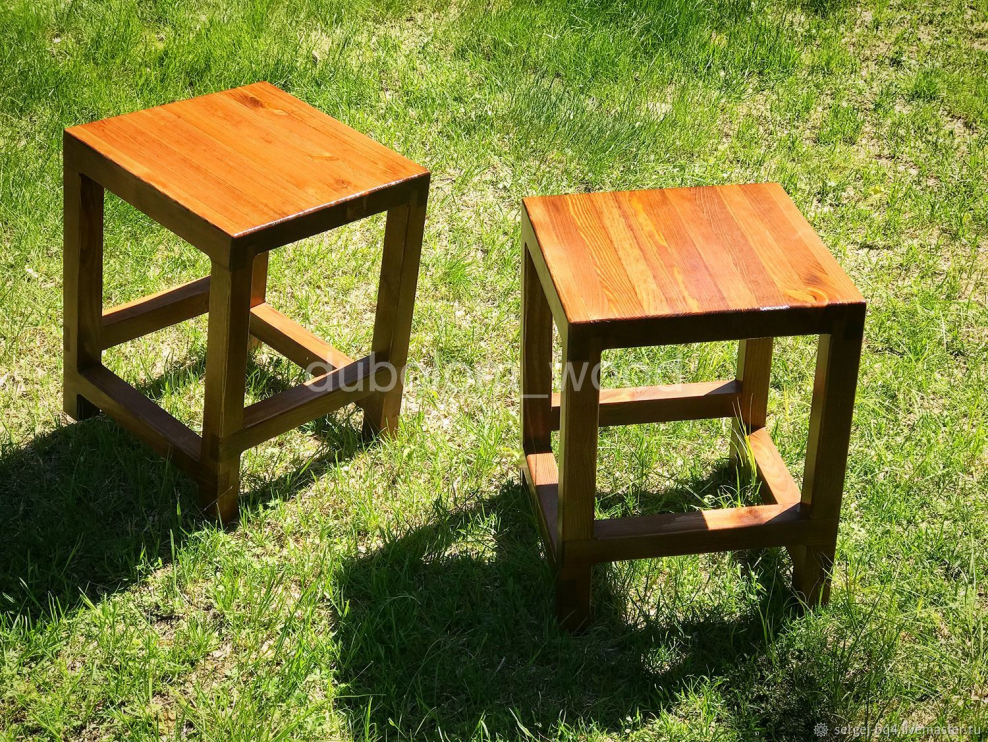 Табурет из спила