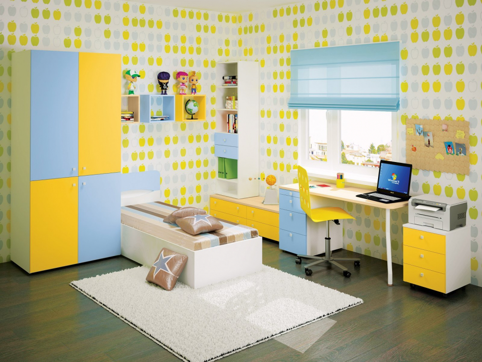 Детская комната в оранжевом цвете