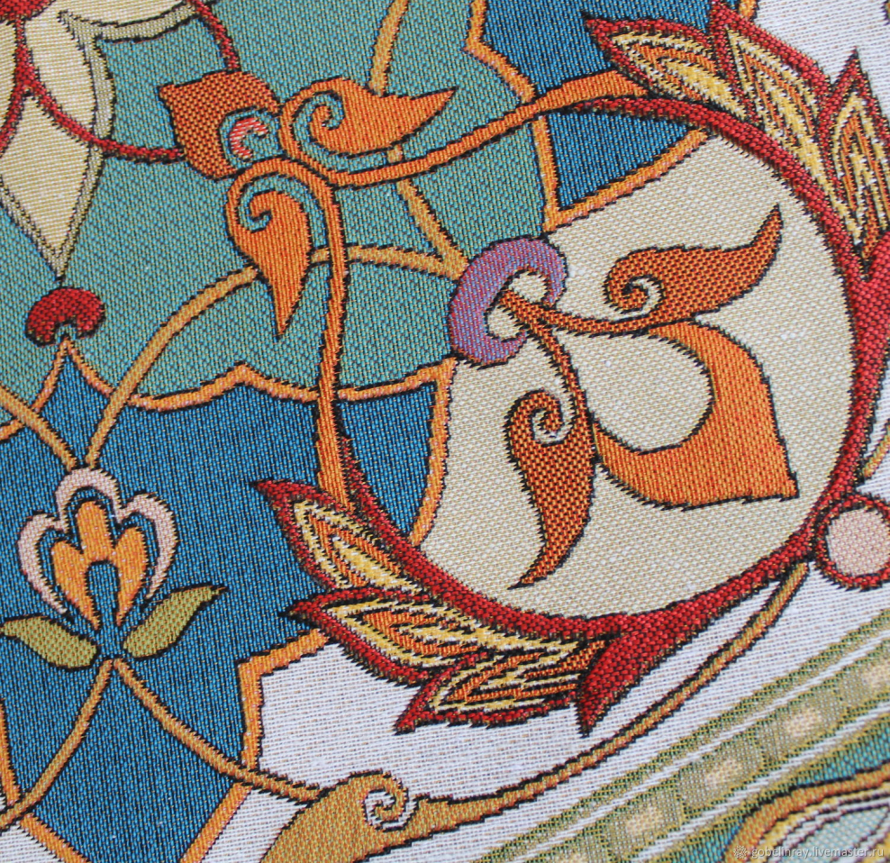 Гобеленовые шторы в интерьере