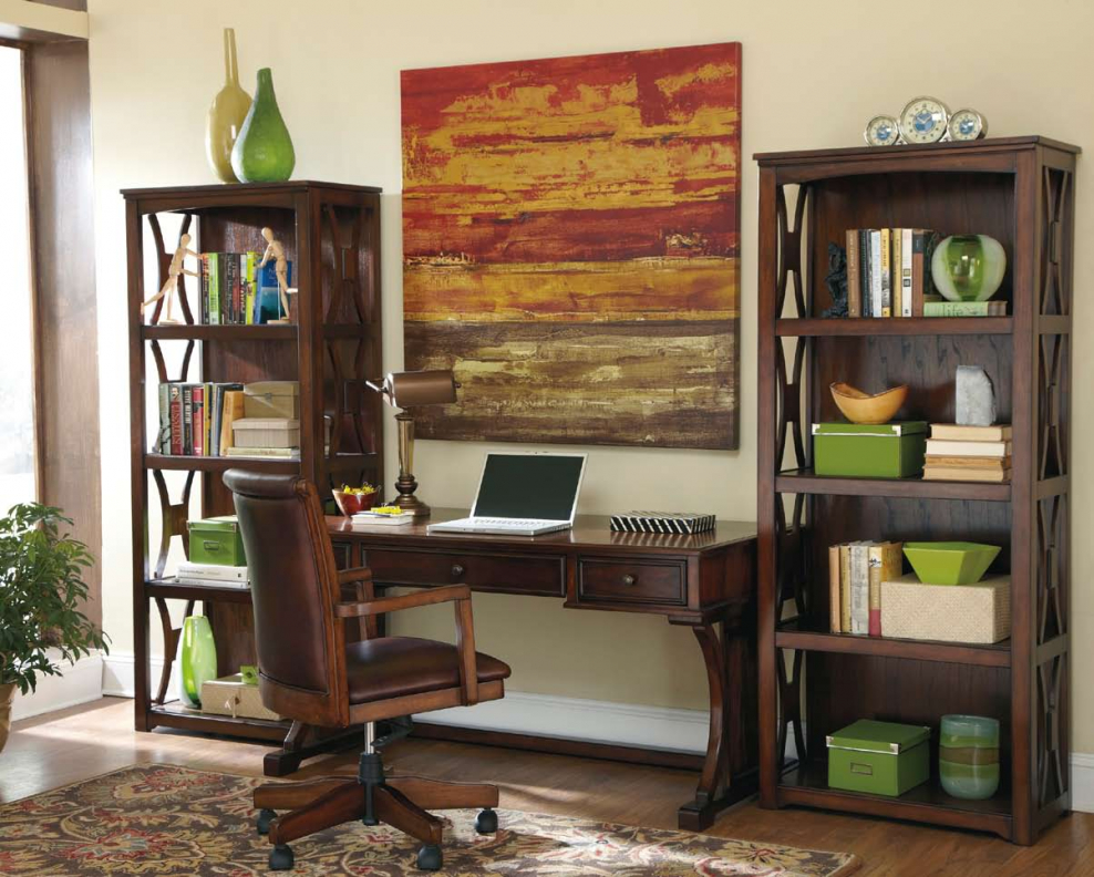 Стол письменный Ashley devrik h619-27