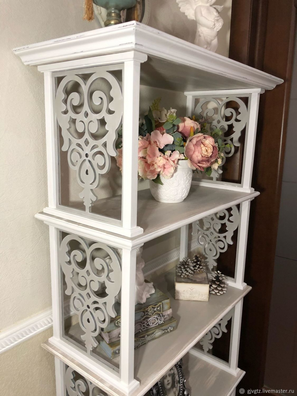 Стеллаж в стиле Прованс