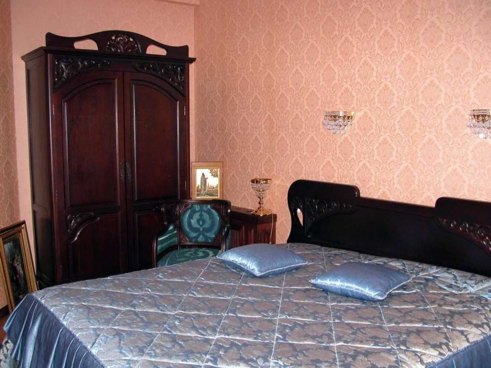 Комната спальня обычная