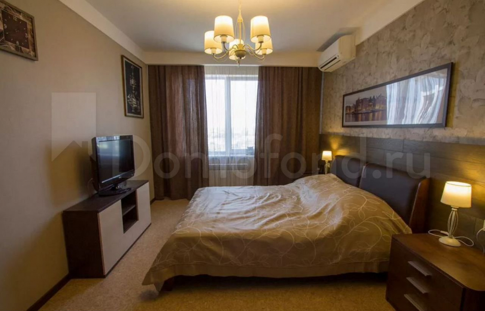 Обычная спальня в квартире