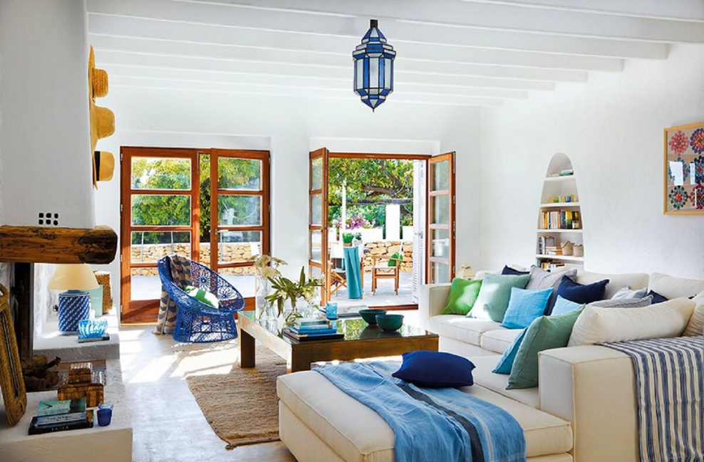 Средиземноморский стиль в интерьере гостиной