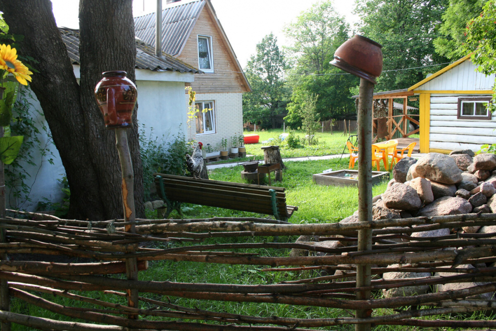 Панорама деревенского двора