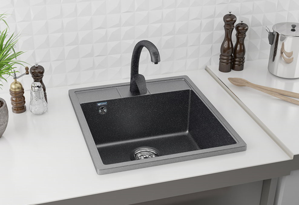 Смеситель Ulgran u-007 черный