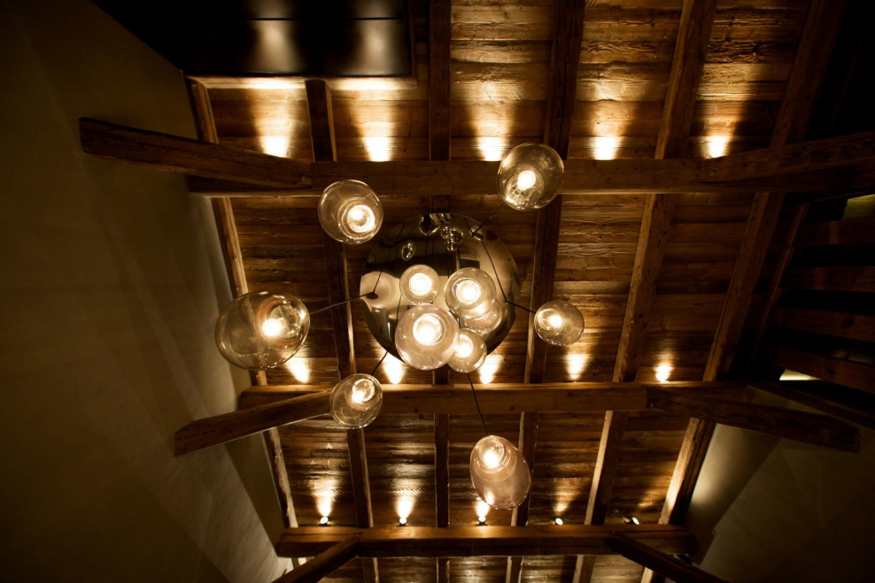 Бра в стиле Шале