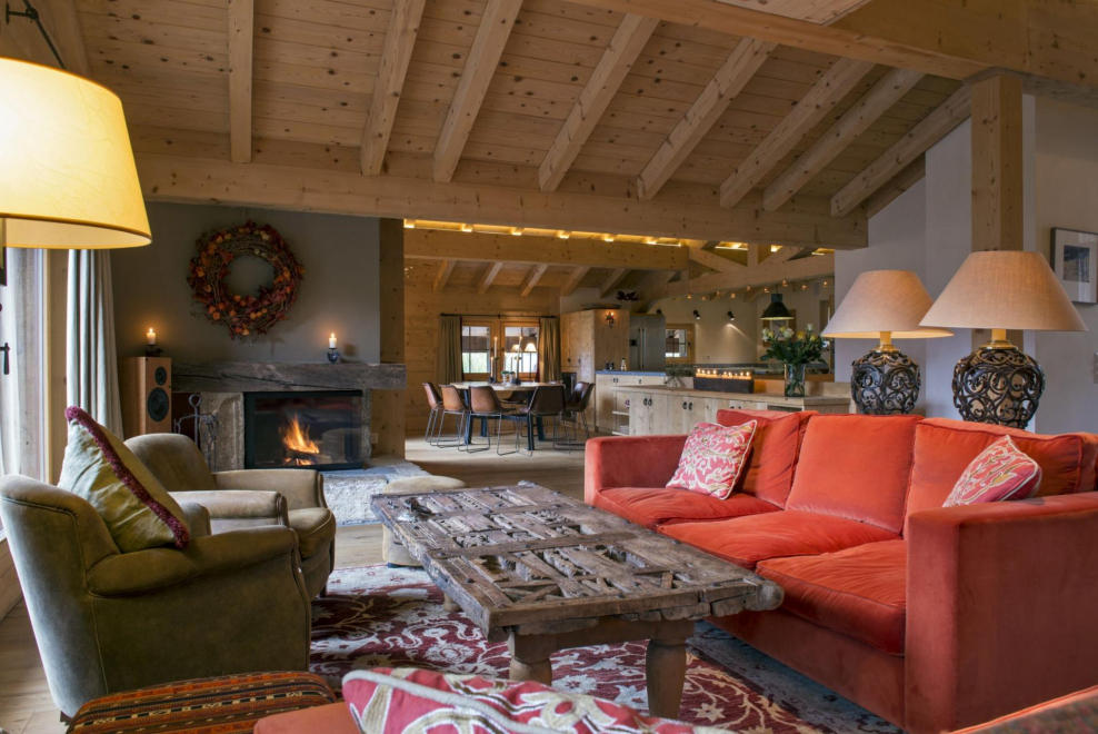 Свет в Шале