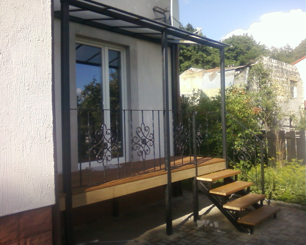 Кованная веранда