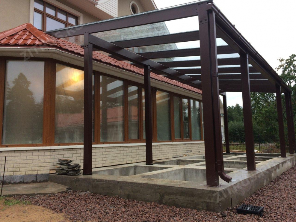 Кованная веранда