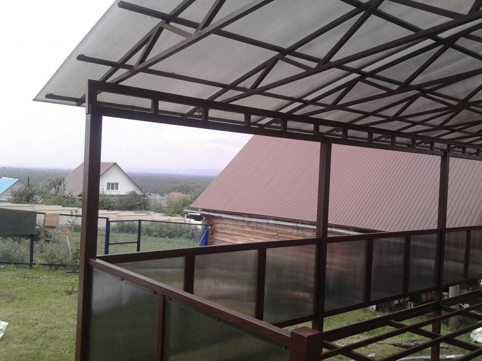 Веранда из профильной трубы