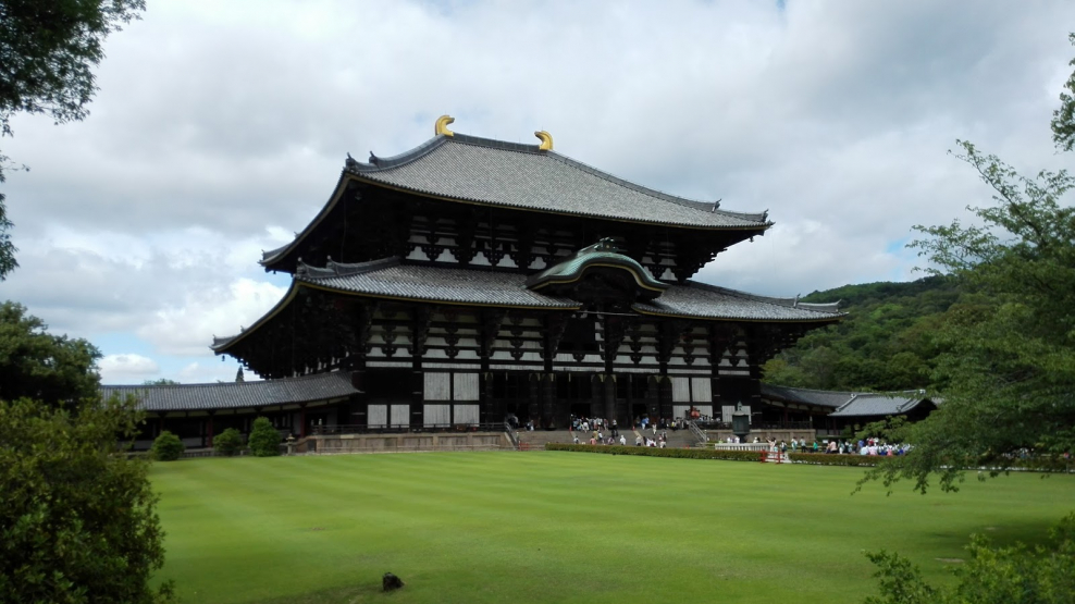 Тодай-дзи середины VIII века в городе Нара