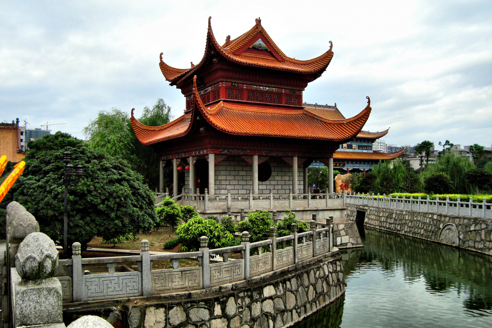 Храм Тайхуа Куньмин