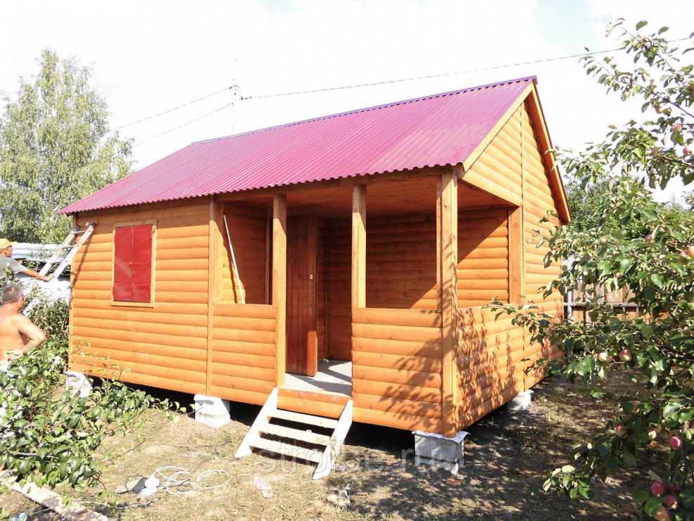 Летний дачный домик