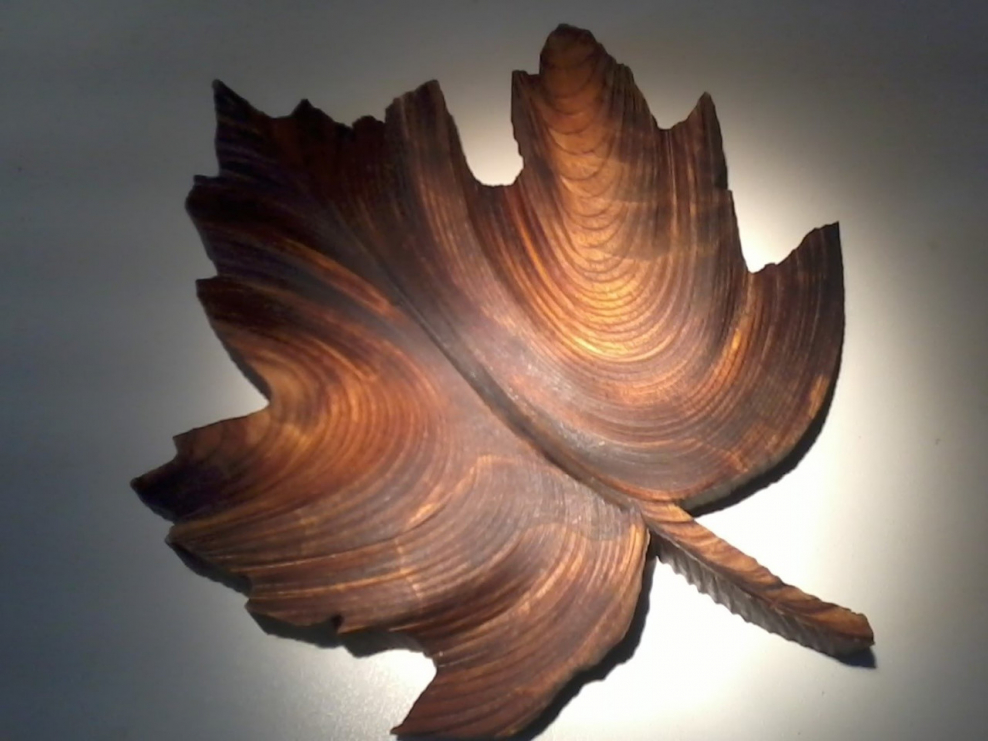 Резьба по дереву дубовые листья