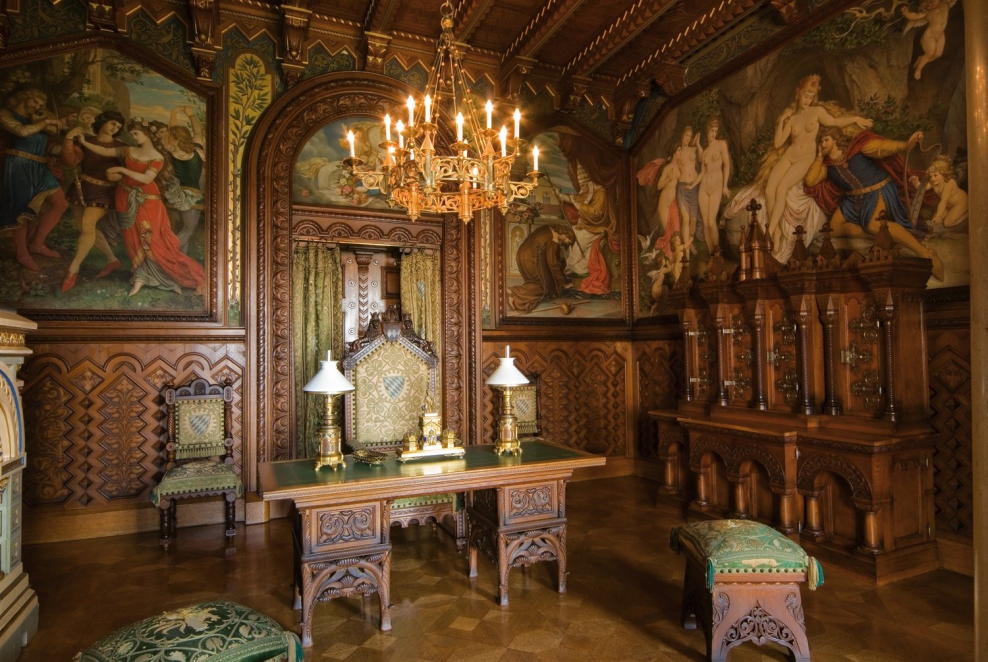 Замок Нойшванштайн Германия убранство замка