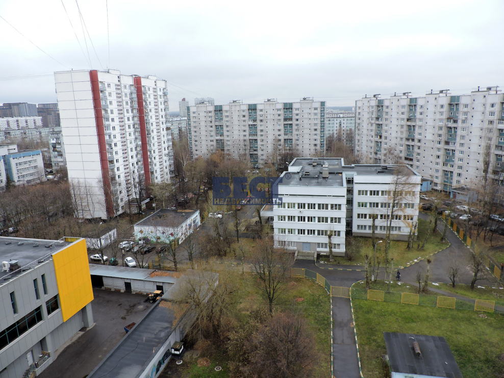 В комплексе вилла аристо, Святой Влас