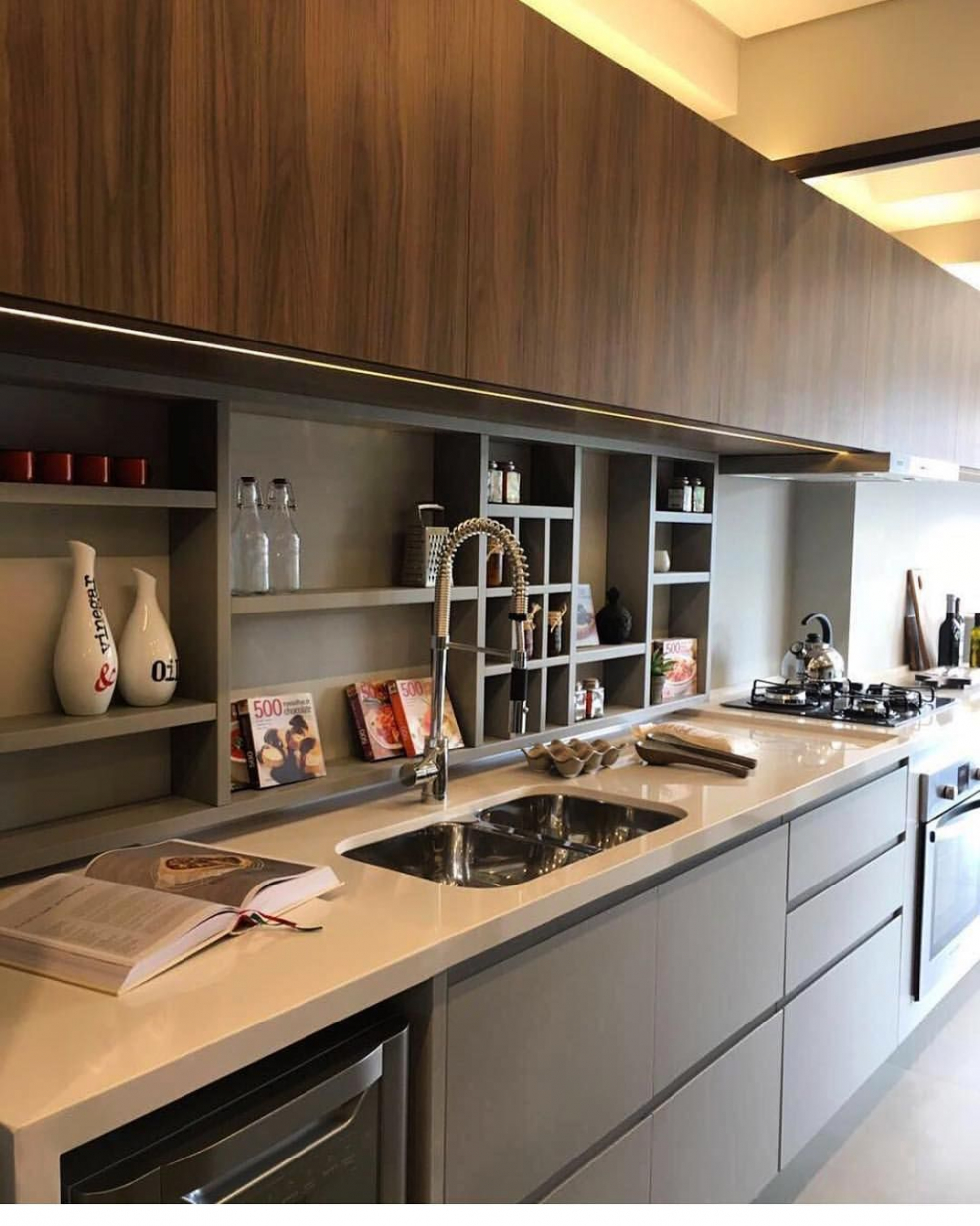 Современный фартук для кухни