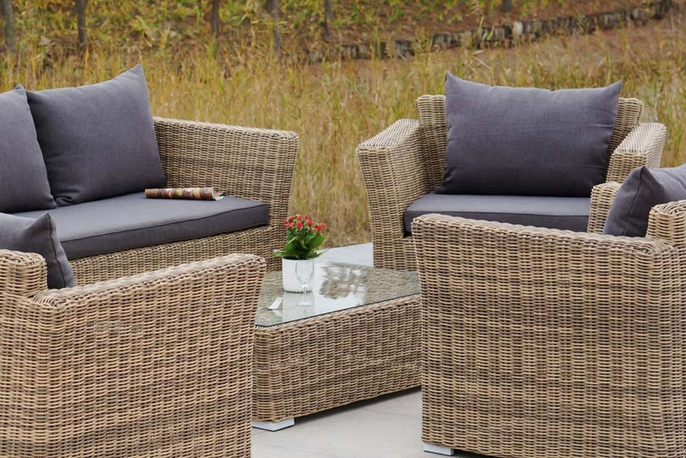 Стеклянный декор в интерьере тренд 2021